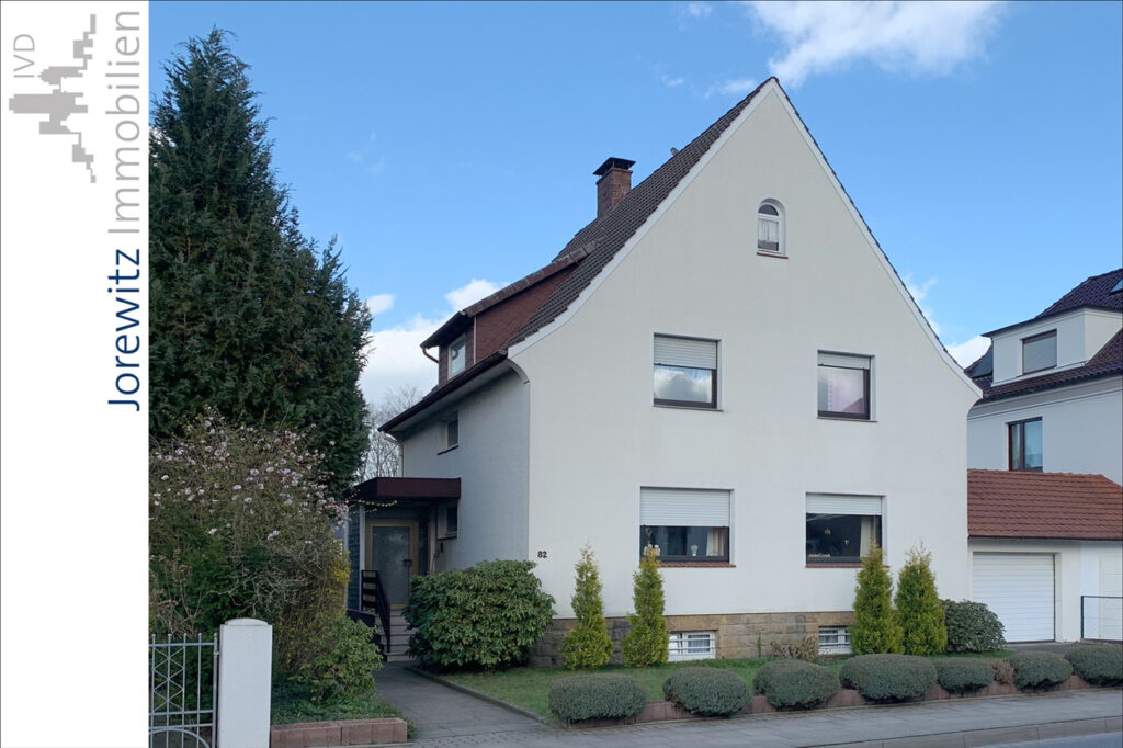 001 - Straßenansicht