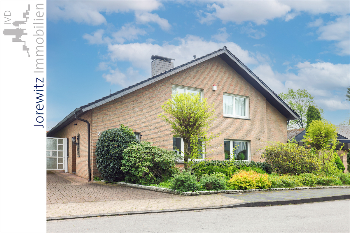 001 - Straßenansicht