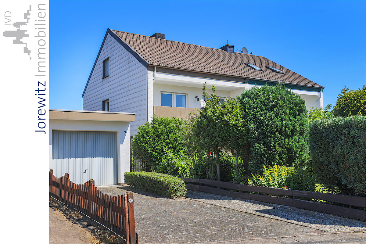 001 - Straßenansicht