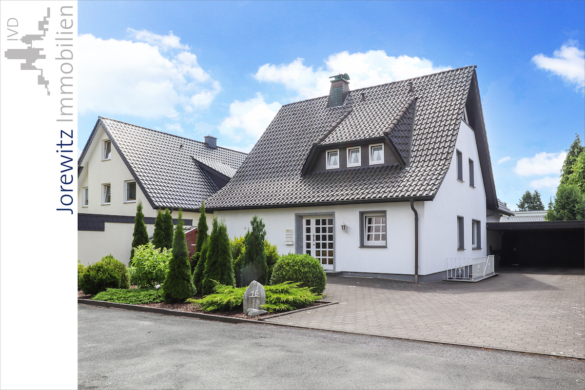 001 - Straßenansicht
