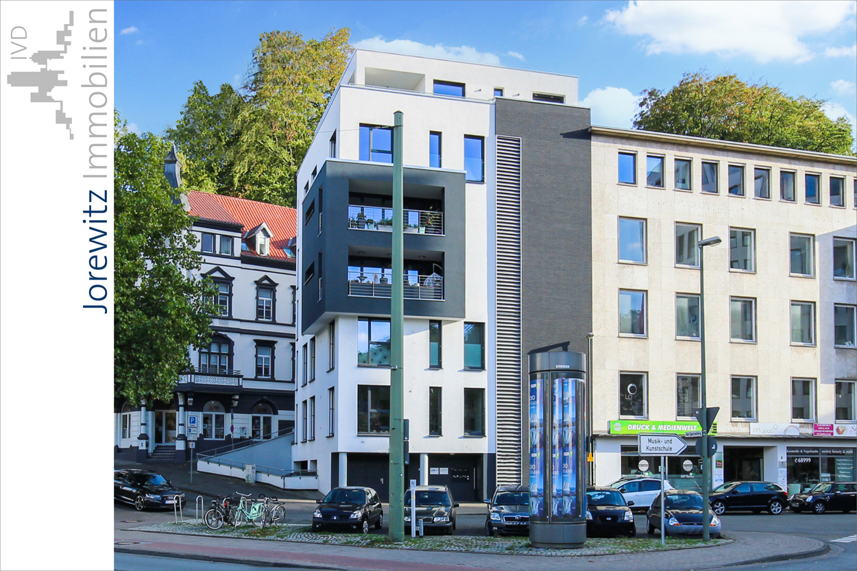 001 - Straßenansicht