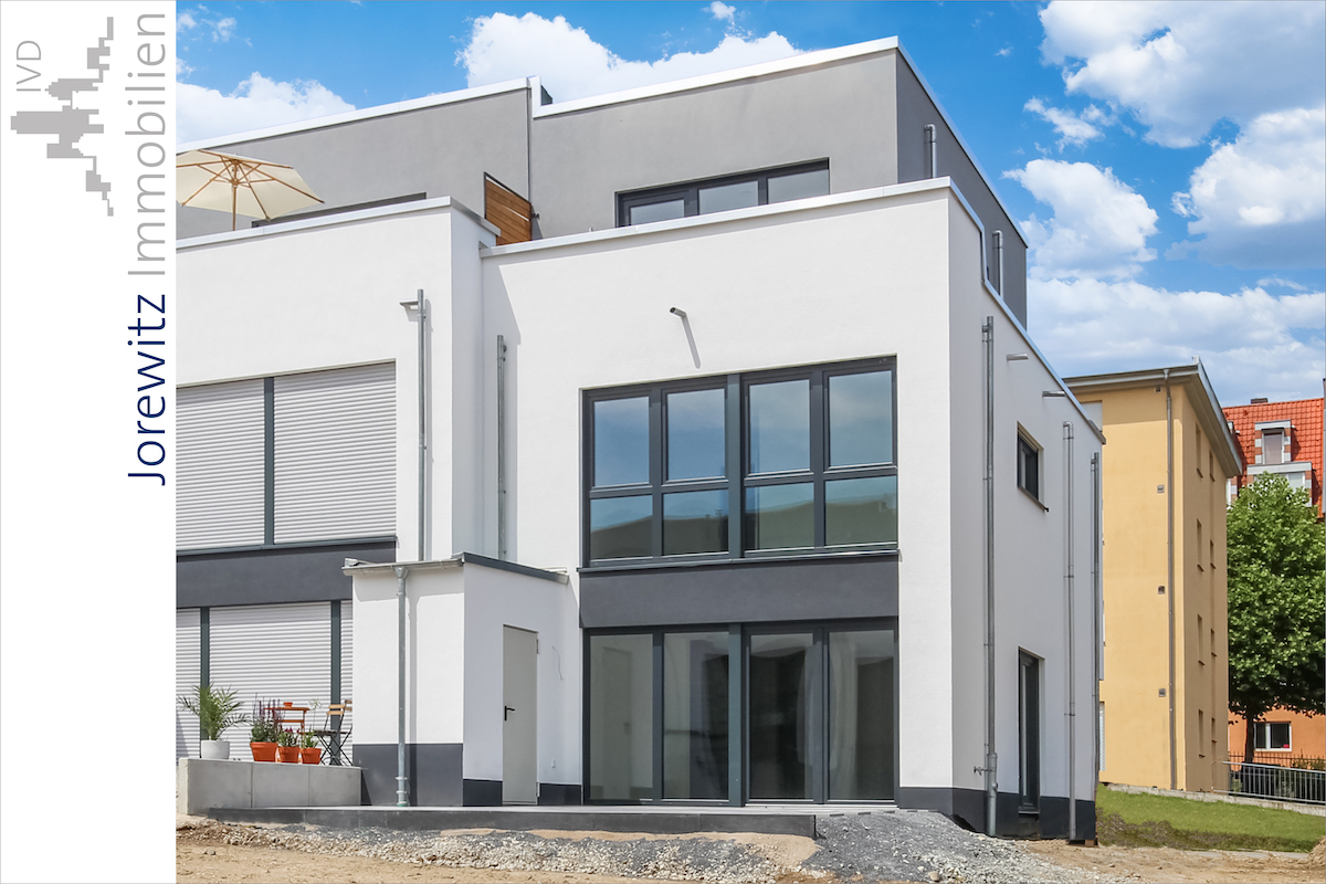 001 - Terrassenansicht