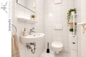 012 - Gäste-WC