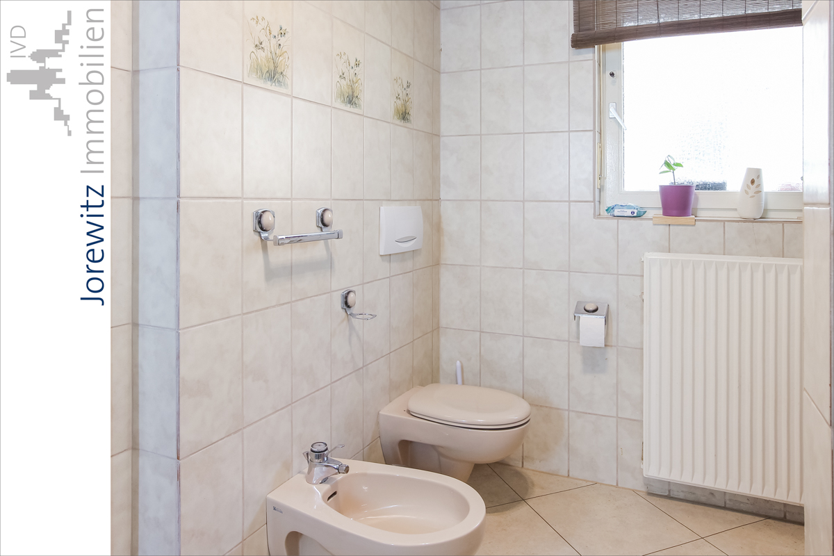 018 - WC