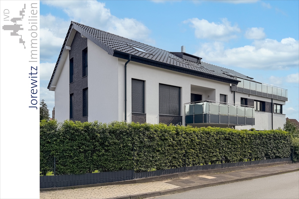 002 - Straßenansicht