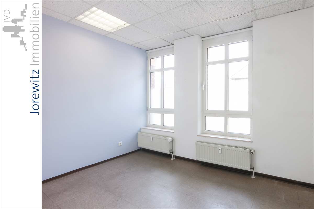 006 - Büro 3