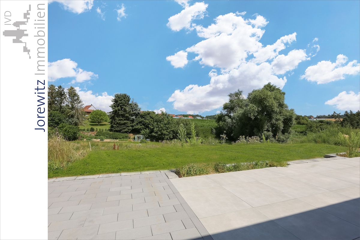 005 - Ausblick Terrasse - Ansicht 1