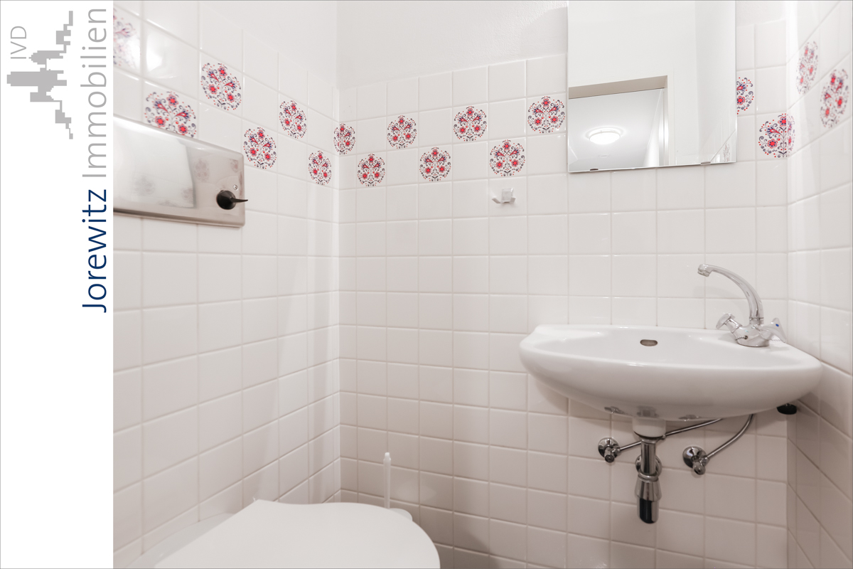 025 - Hanggeschoss - WC