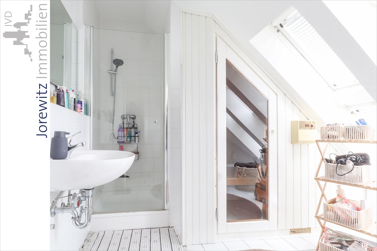 020 - Haus B - Maisonette - Bad mit Sauna
