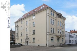 002 - Straßenansicht