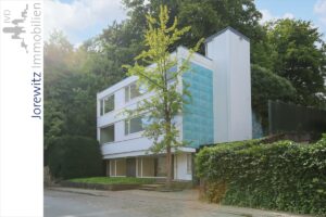 002 - Straßenansicht