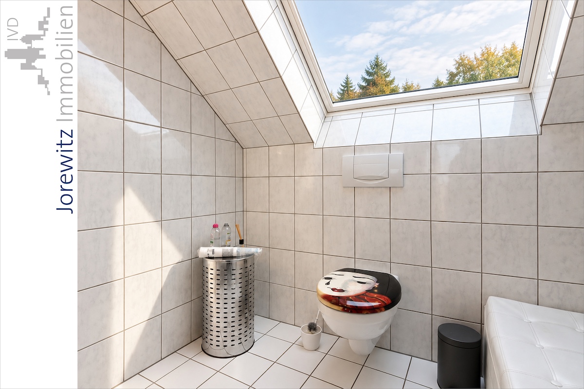 011 - Gäste-WC