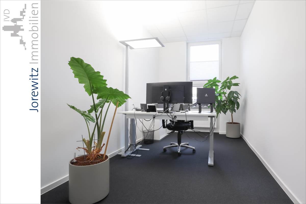 006 - Büro 3