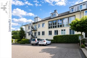 001 - Eingangsansicht