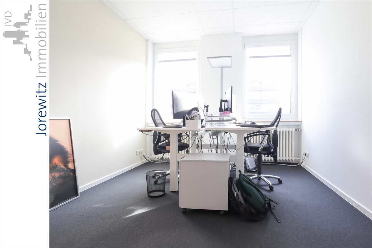 008 - Büro 5