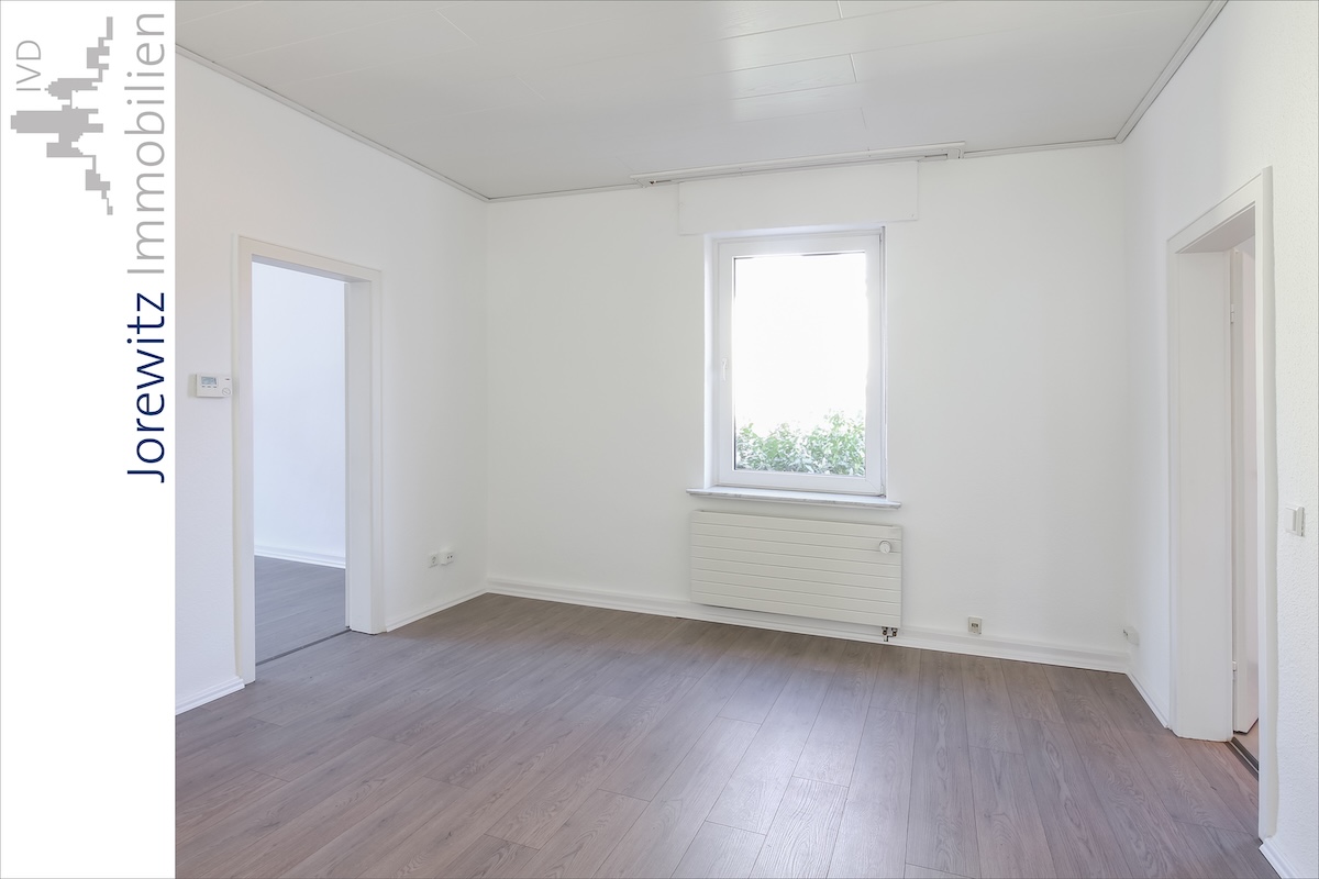 012 - Büro - Ansicht 2