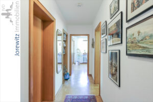012 - Wohnung Obergeschoss - Flur