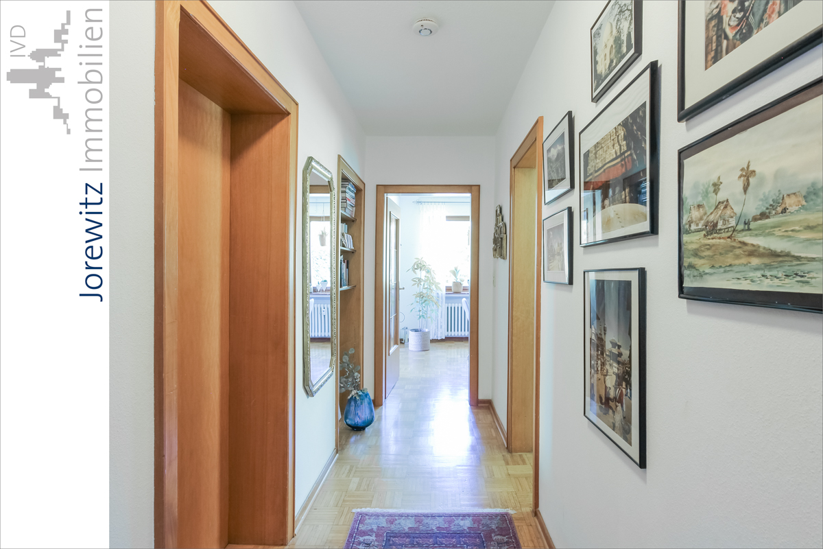 012 - Wohnung Obergeschoss - Flur