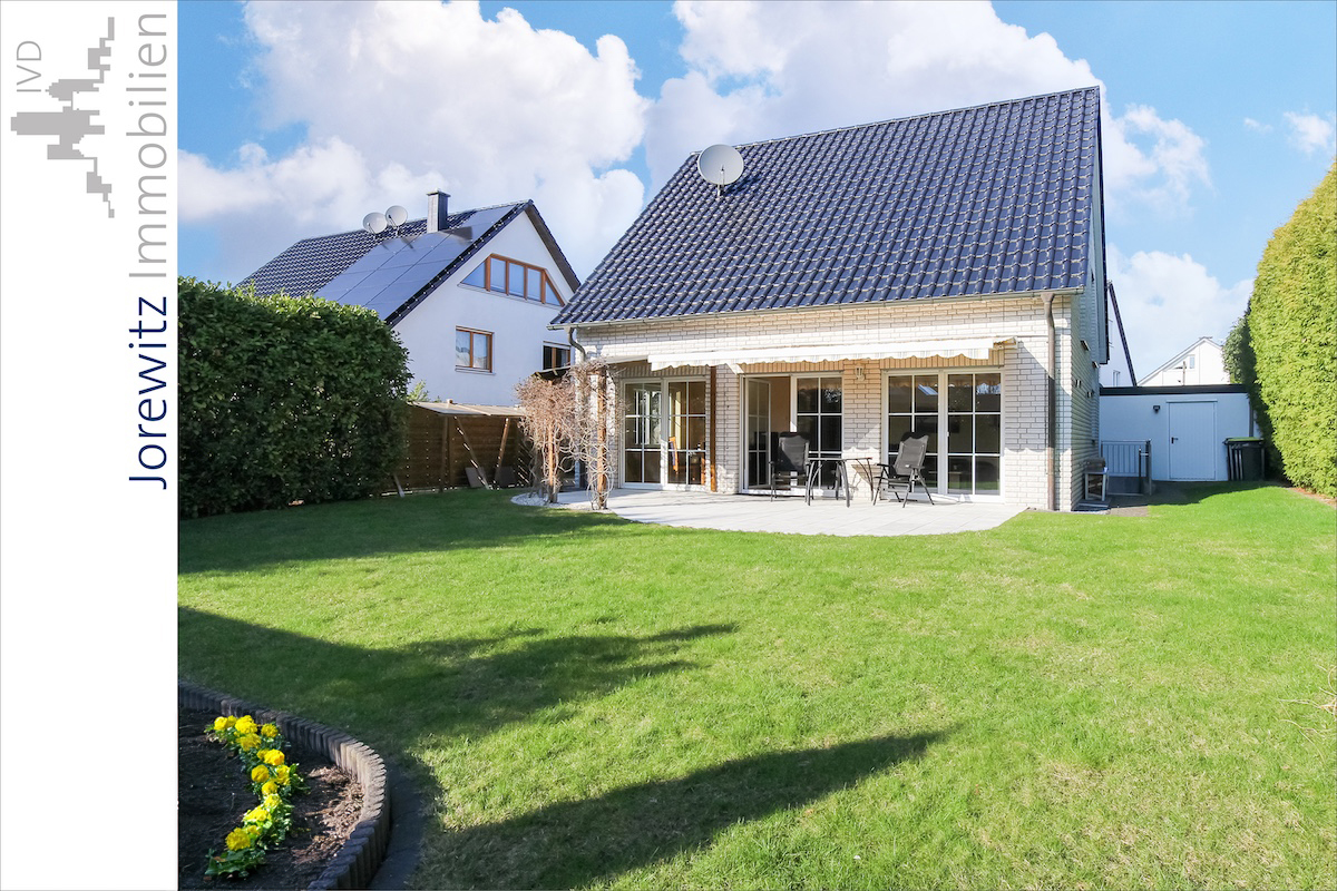 001 - Gartenansicht