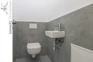 011 - Gäste-WC