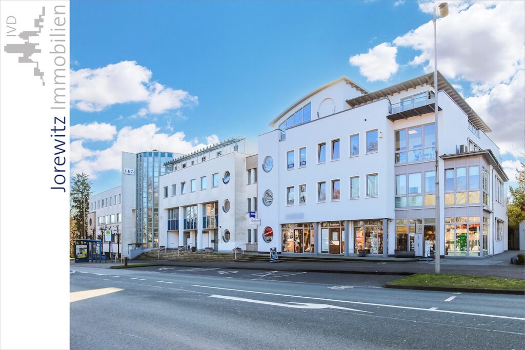 001 - Straßenansicht
