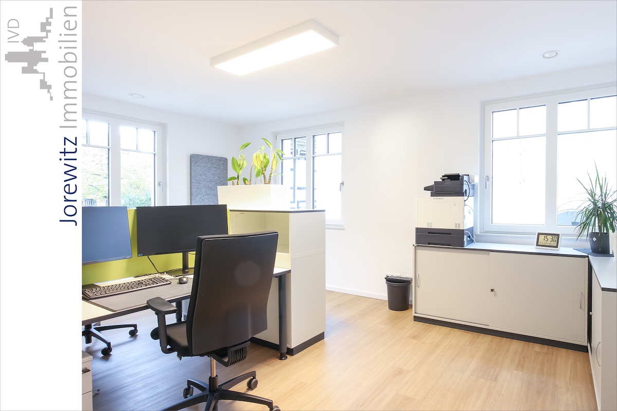 020 - Gewerbefläche 1. OG links - Büro