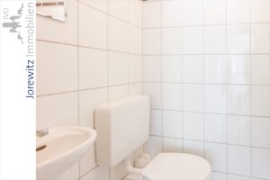 017 - Gäste-WC