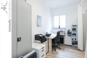 013 - Gewerbefläche EG - Büro 2