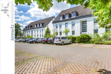 Zwei gepflegte Mehrfamilienhäuser mit 18 Wohnungen in zentraler Lage von Bielefeld-Quelle - 003 - Eingangsansicht