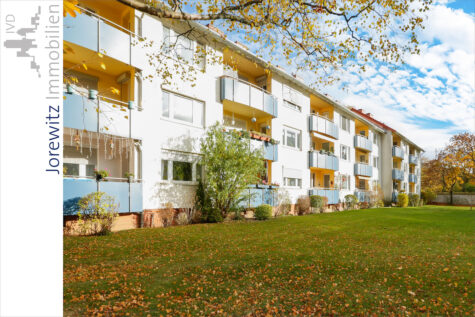 Bi-Schildesche – Nähe Johannesstift: Sanierte 3 Zimmer-Wohnung mit Balkon und Garage, 33611 Bielefeld, Erdgeschosswohnung