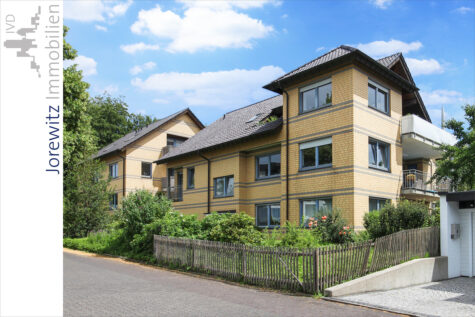 Zwei Mehrfamilienhäuser mit insgesamt 6 Wohneinheiten in Top-Lage von Bielefeld-Theesen, 33739 Bielefeld, Mehrfamilienhaus