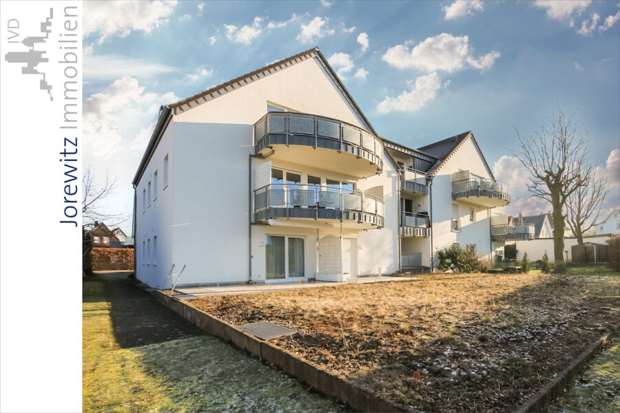 Bielefeld-Stieghorst, Nähe Ortskern: Gut geschnittene 4 Zimmer-Wohnung mit sonnigem Balkon - 001 - Balkonansicht